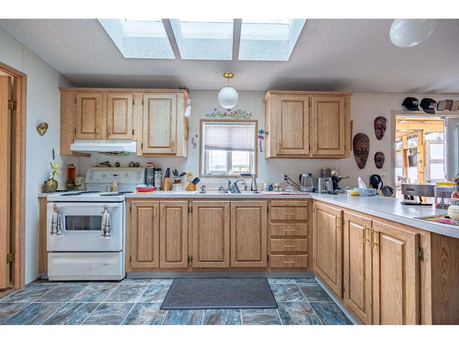 4 Bed, 2 Bath House for Sale in Langley – 5316 216 STREET, Langley – MLS# R3146456 - Image 9