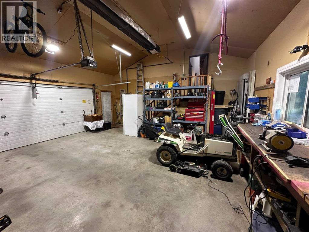207 Moon River Drive - Image 33