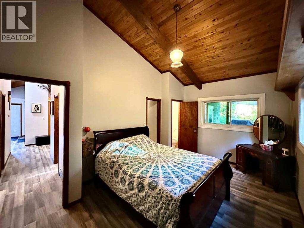 207 Moon River Drive - Image 32