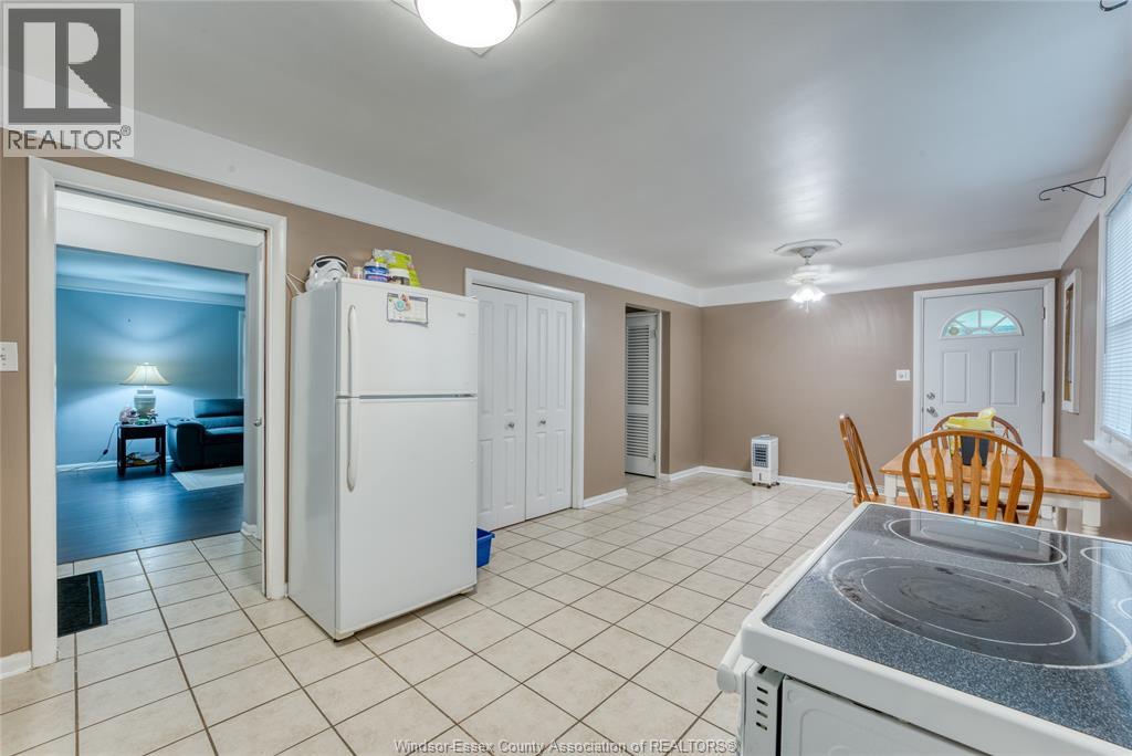 248 MCKAY AVENUE - 10