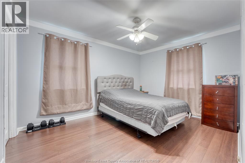 248 MCKAY AVENUE - 11