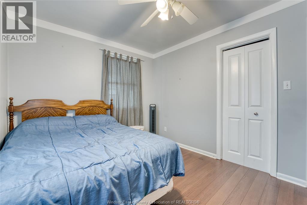 248 MCKAY AVENUE - 13