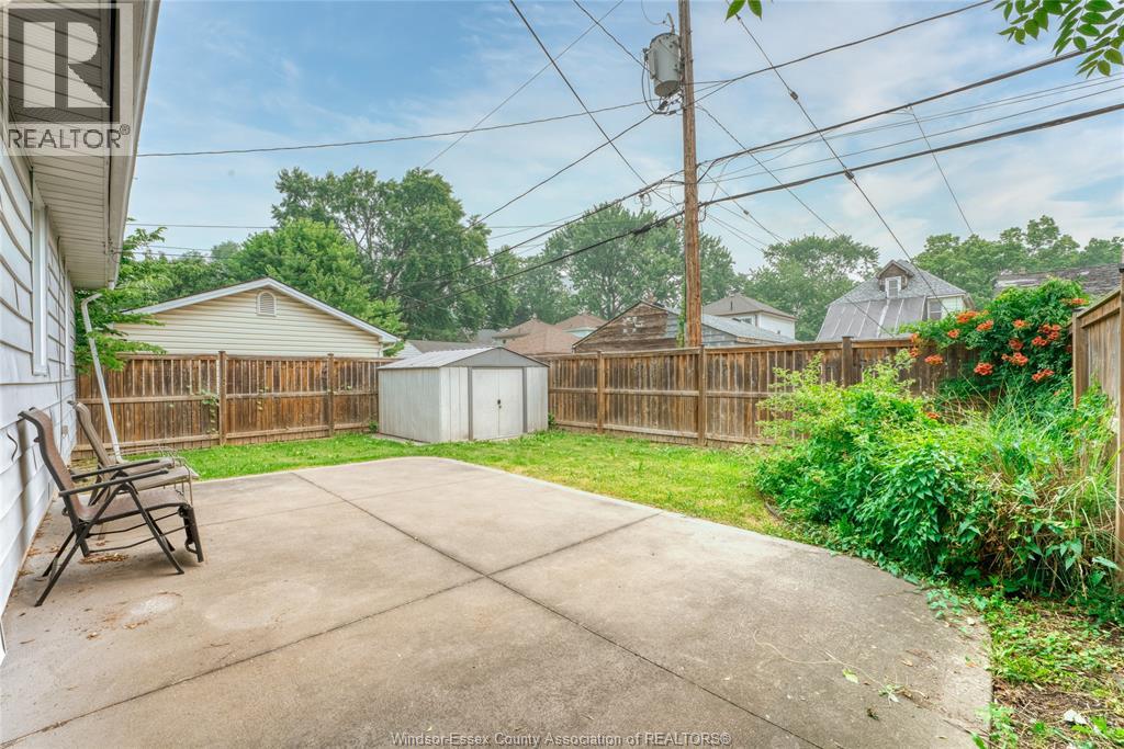 248 MCKAY AVENUE - 18