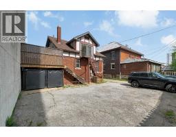 1451 Ouellette Avenue, Windsor, ON N8X1K1 Photo 10