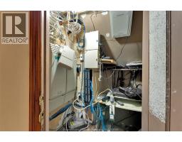1451 Ouellette Avenue, Windsor, ON N8X1K1 Photo 50