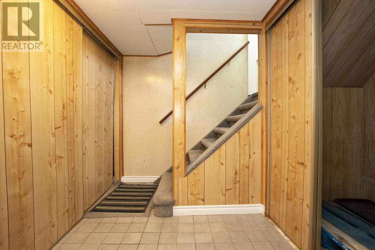 548 Lake ST - 36