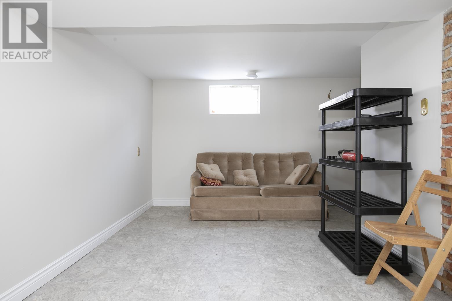 548 Lake ST - 45