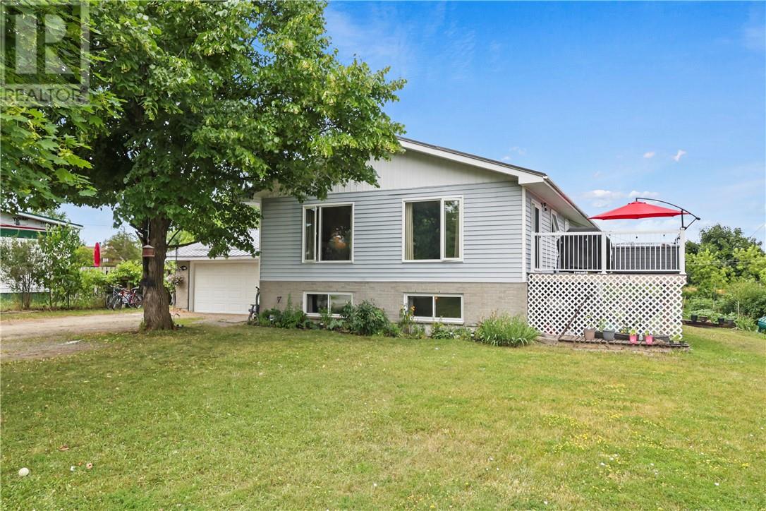 5 DUPONT Street - 1