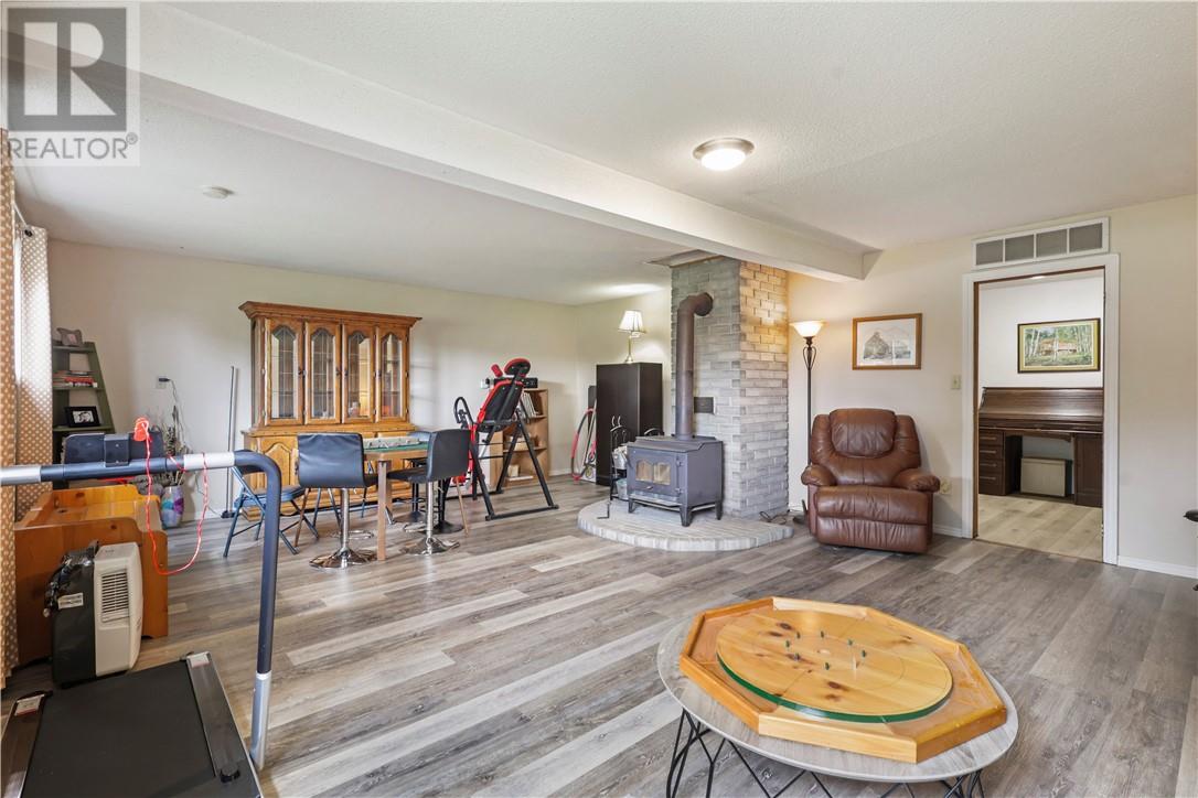 5 DUPONT Street - 52