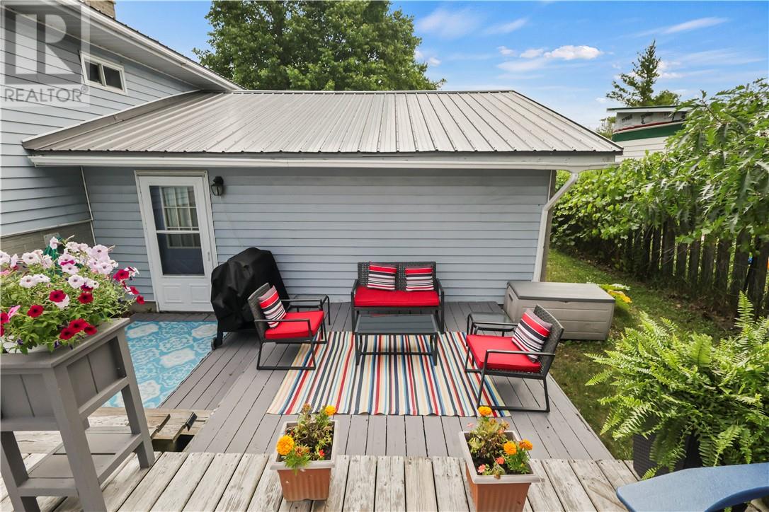 5 DUPONT Street - 7