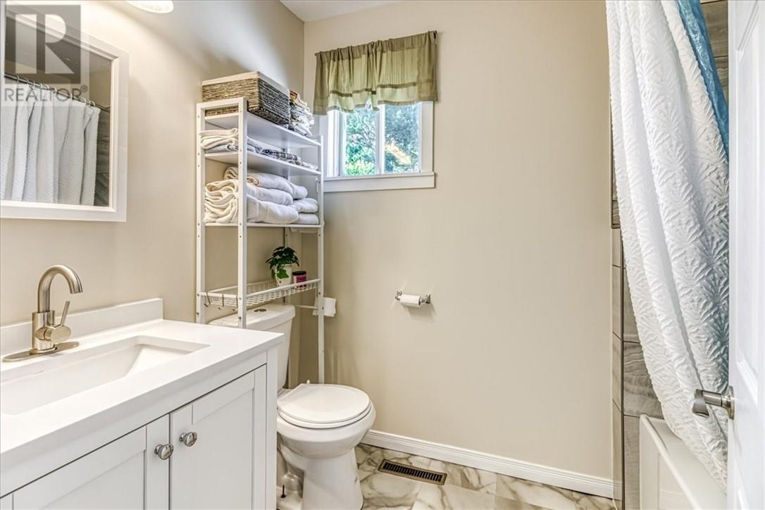 112 Cote Boulevard - 10