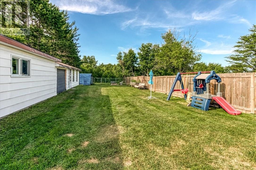 112 Cote Boulevard - 14