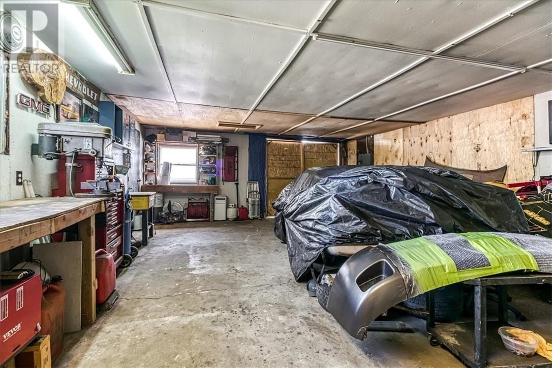 112 Cote Boulevard - 16