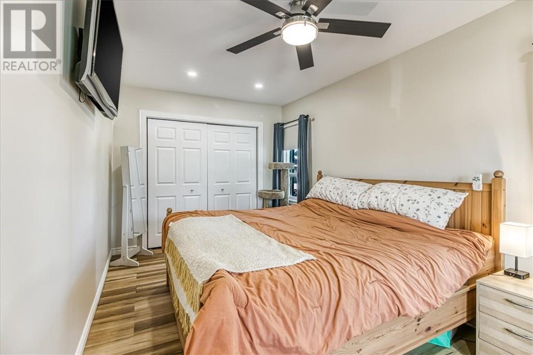 112 Cote Boulevard - 8