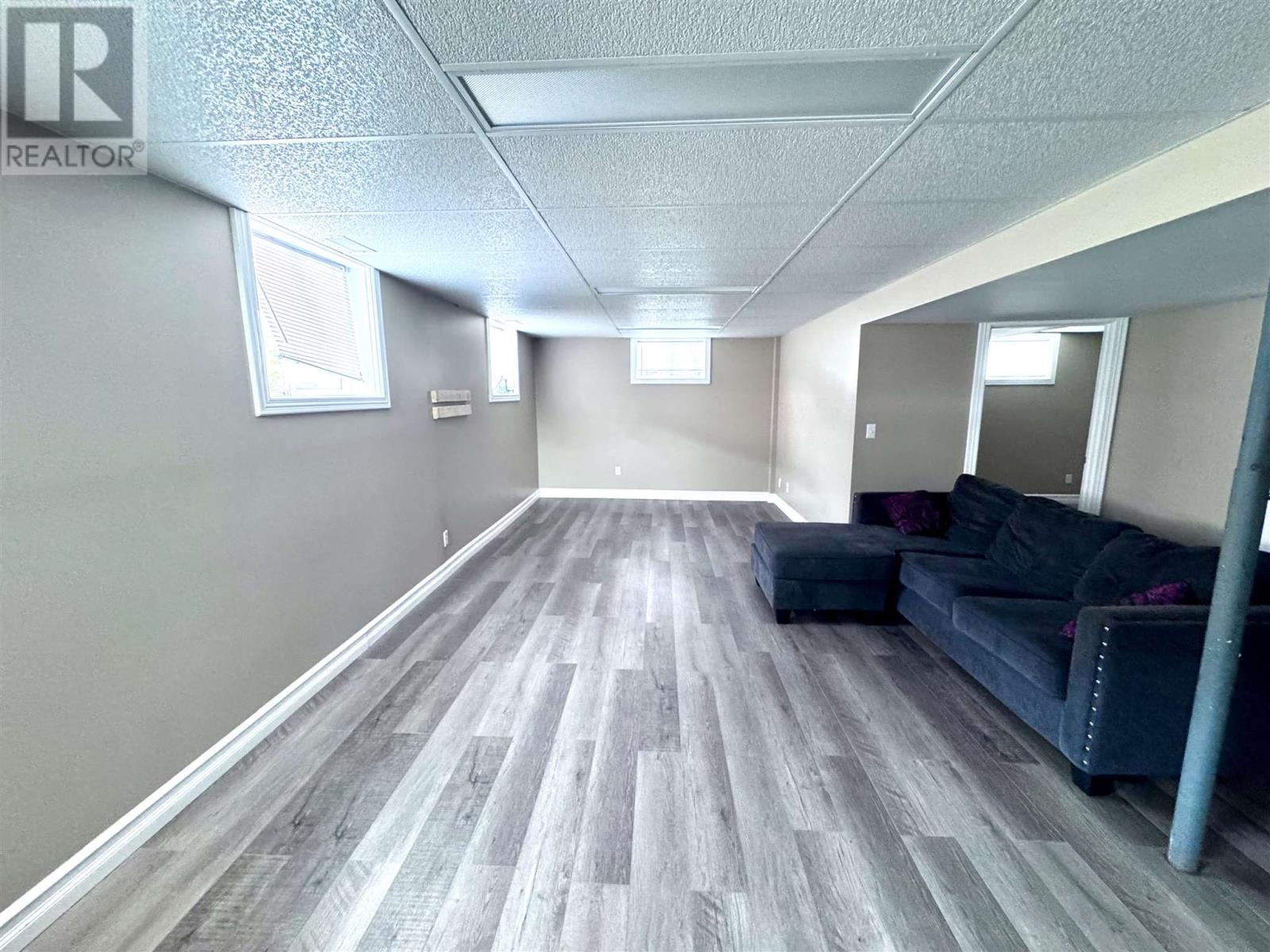 18 Wood AVE - 20