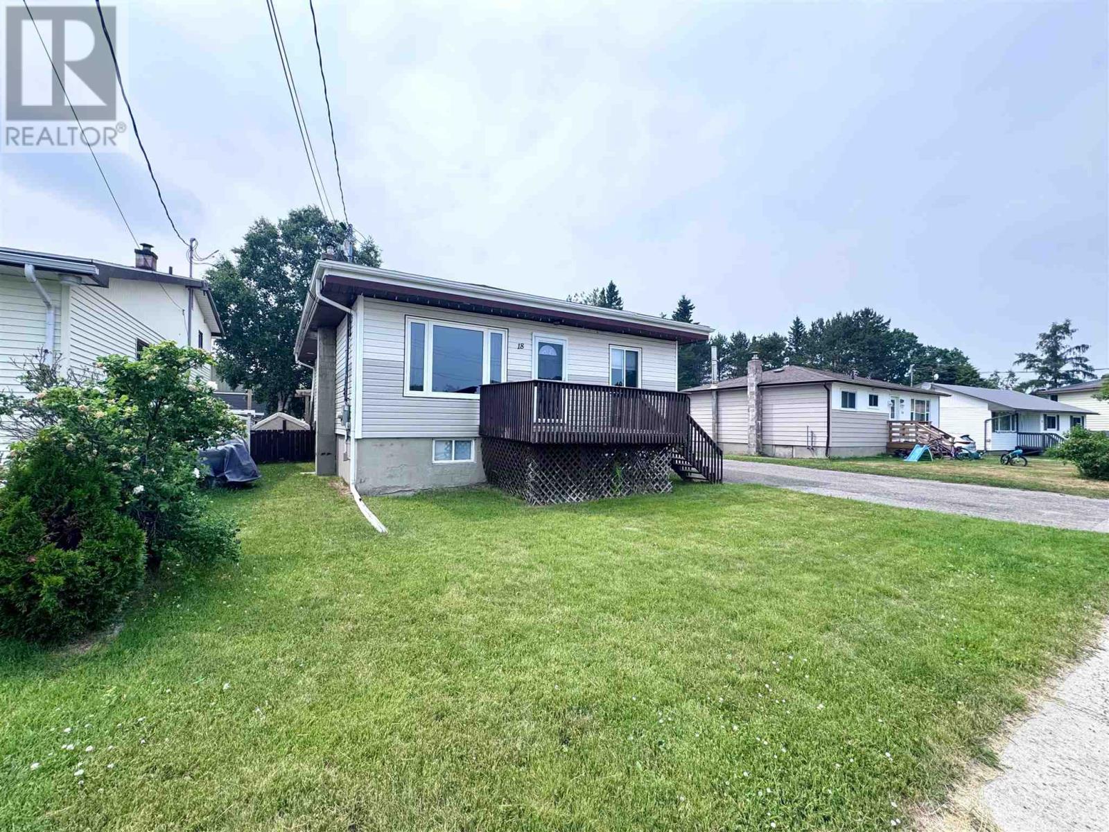 18 Wood AVE - 34