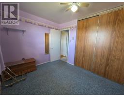 2 Embassy Avenue thumbnail 16