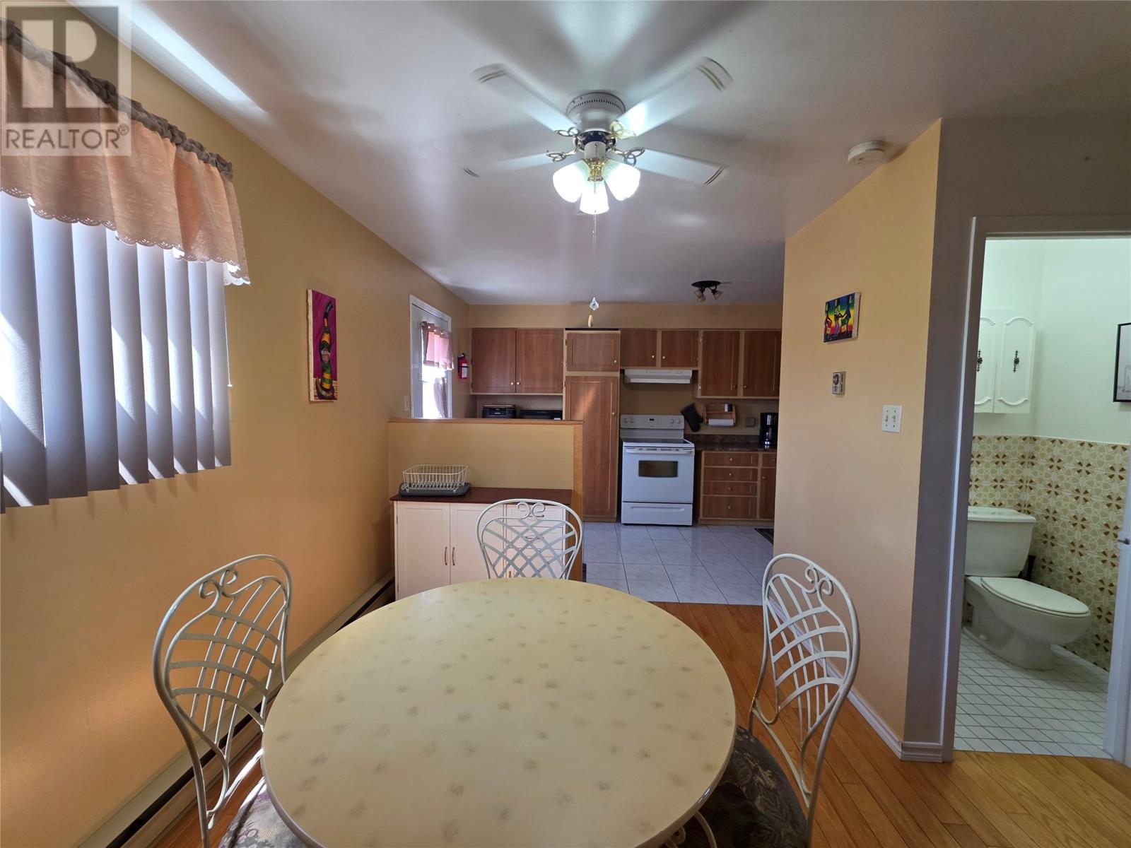 2 Embassy Avenue - 10