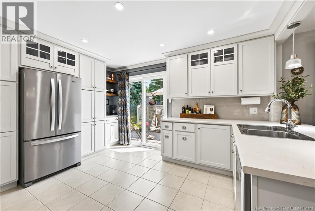 548 Breau Street - 15