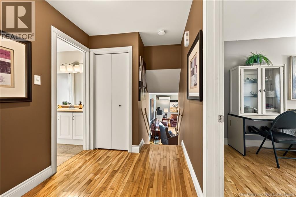 548 Breau Street - 25