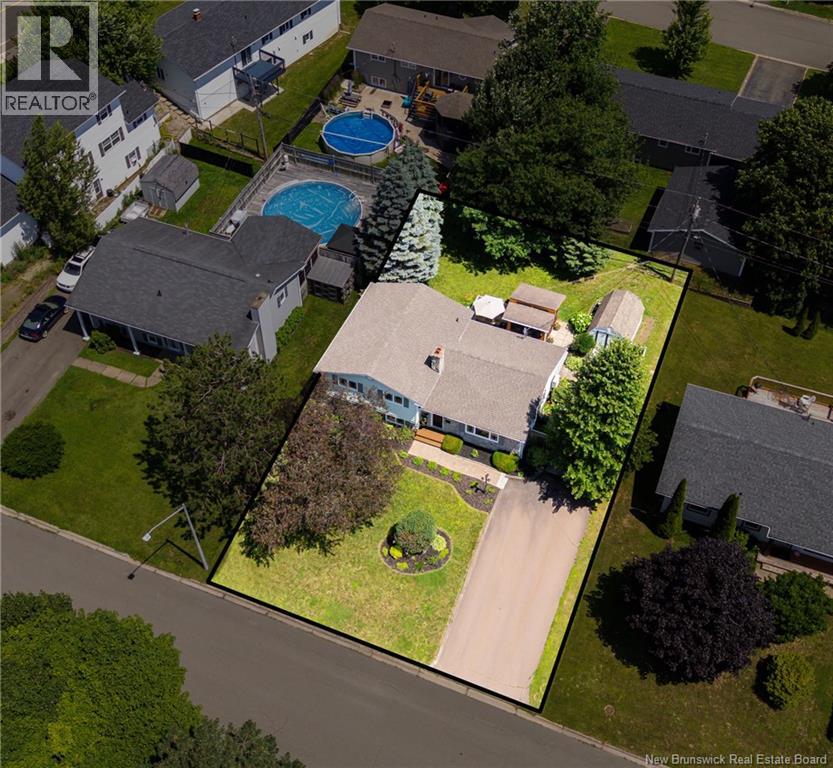 548 Breau Street - 50