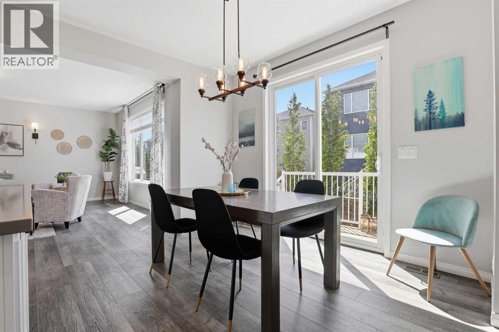 25 Yorkville Green SW - 4