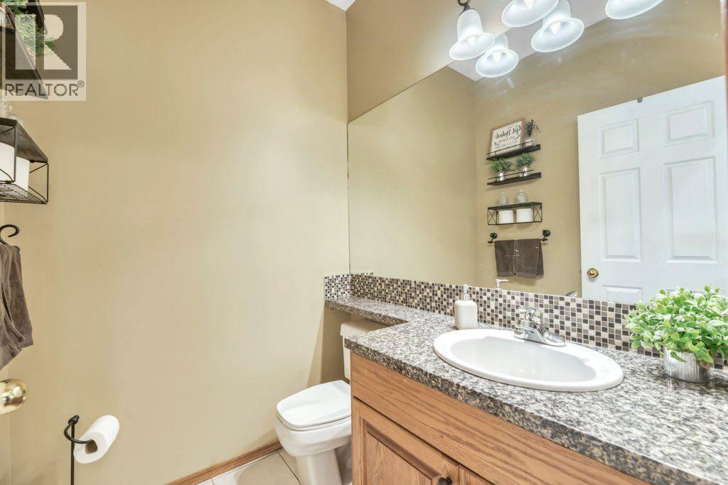199 Lakeside Greens Court - 10