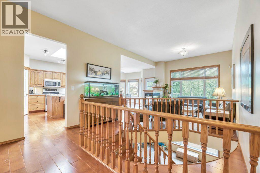 199 Lakeside Greens Court - 9