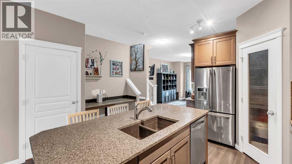 187 Cranford Close SE - 11