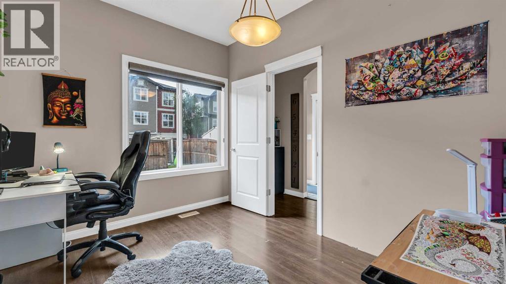 187 Cranford Close SE - 13