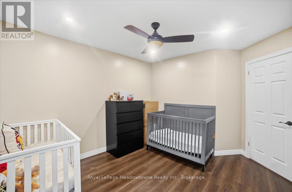 15 SHARPE STREET - 34