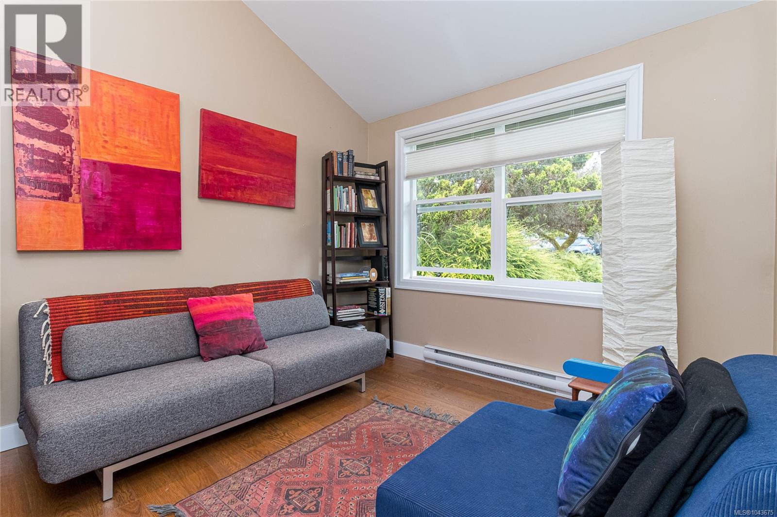 10107 Third St - 27