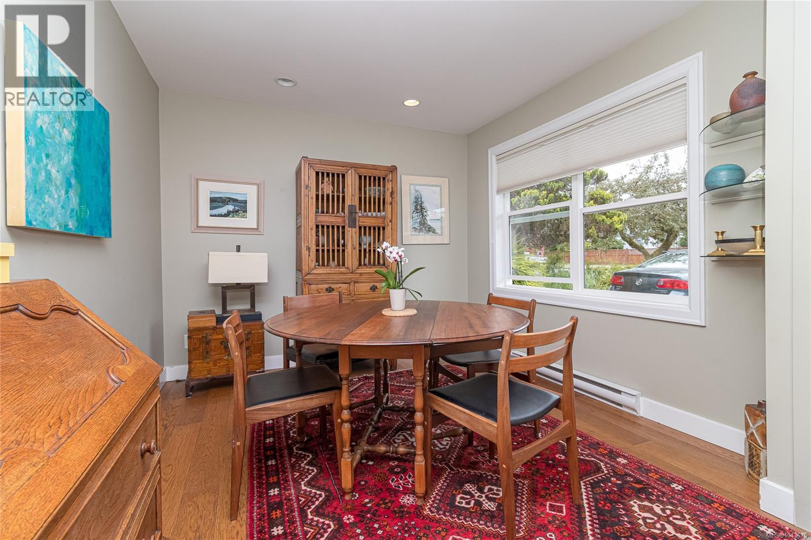 10107 Third St - 9
