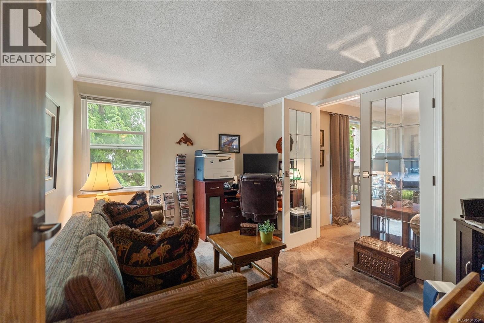 #303 1068 Tolmie Ave - 13