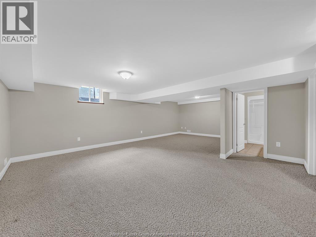 1515 SKINNER STREET - 20