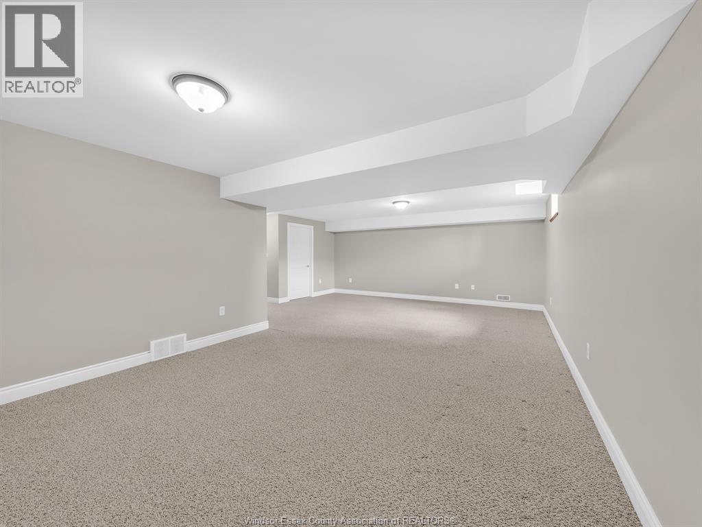 1515 SKINNER STREET - 22