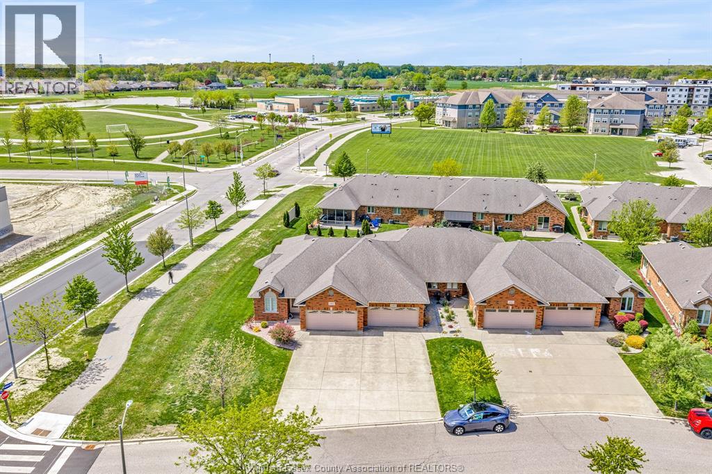 1515 SKINNER STREET - 33