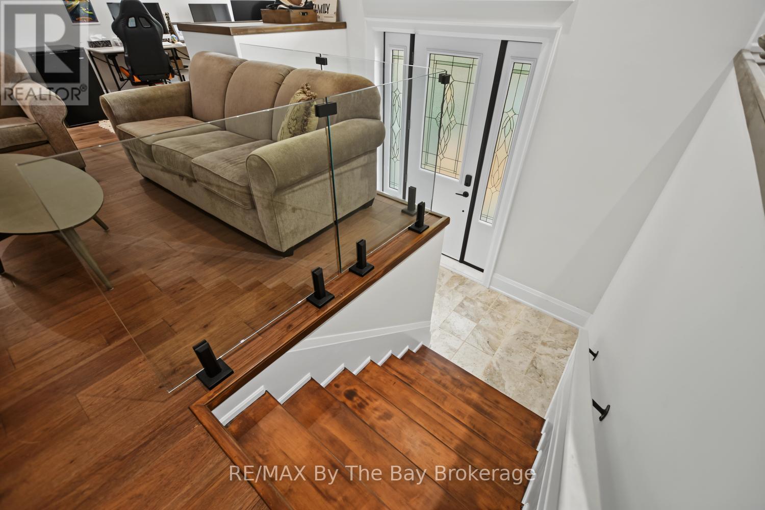 208 THOMAS STREET - Image 10