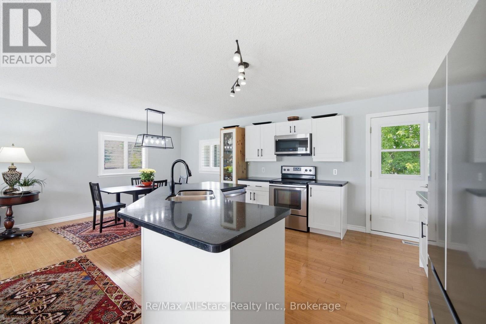 1781 SCUGOG STREET - 16