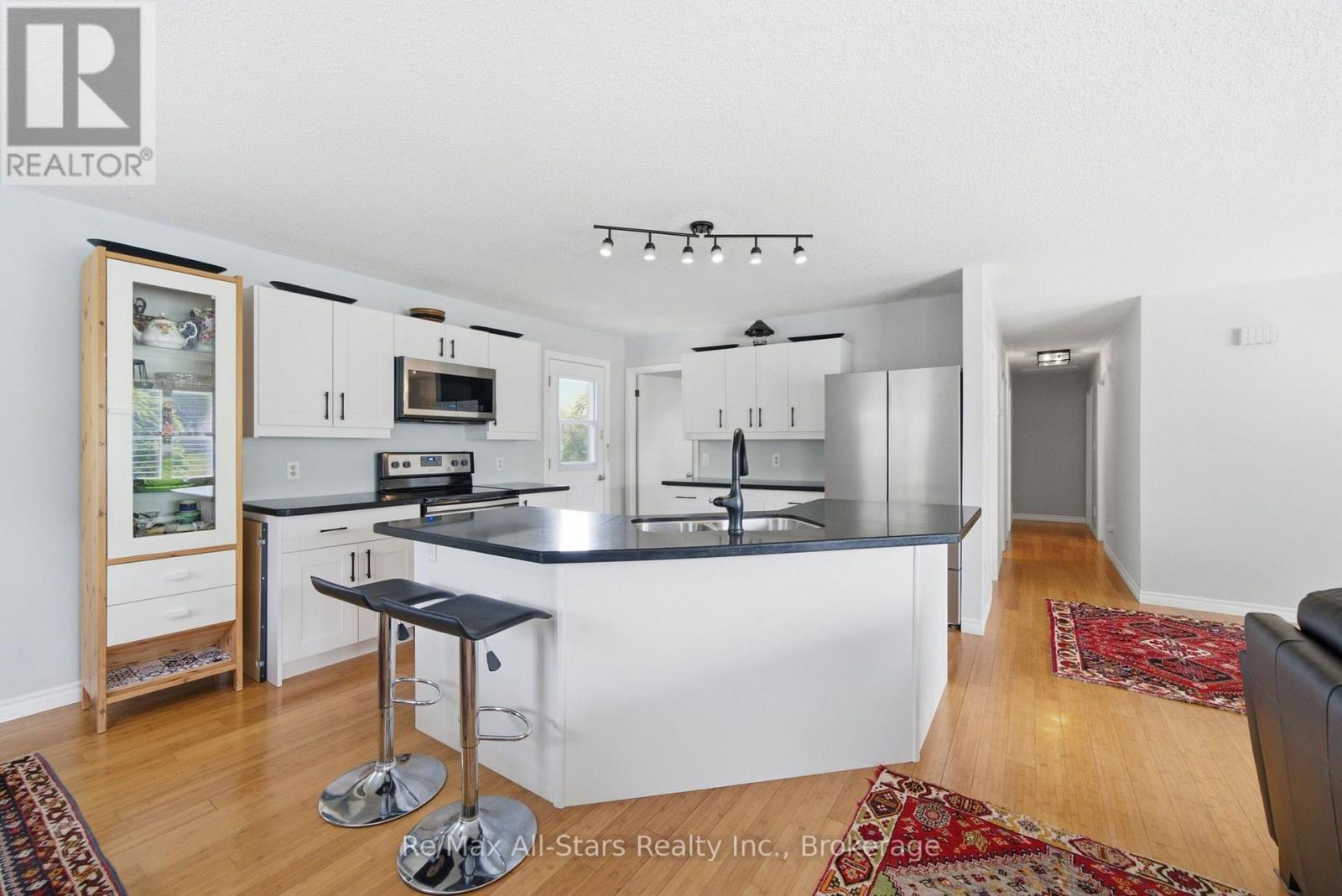 1781 SCUGOG STREET - 18
