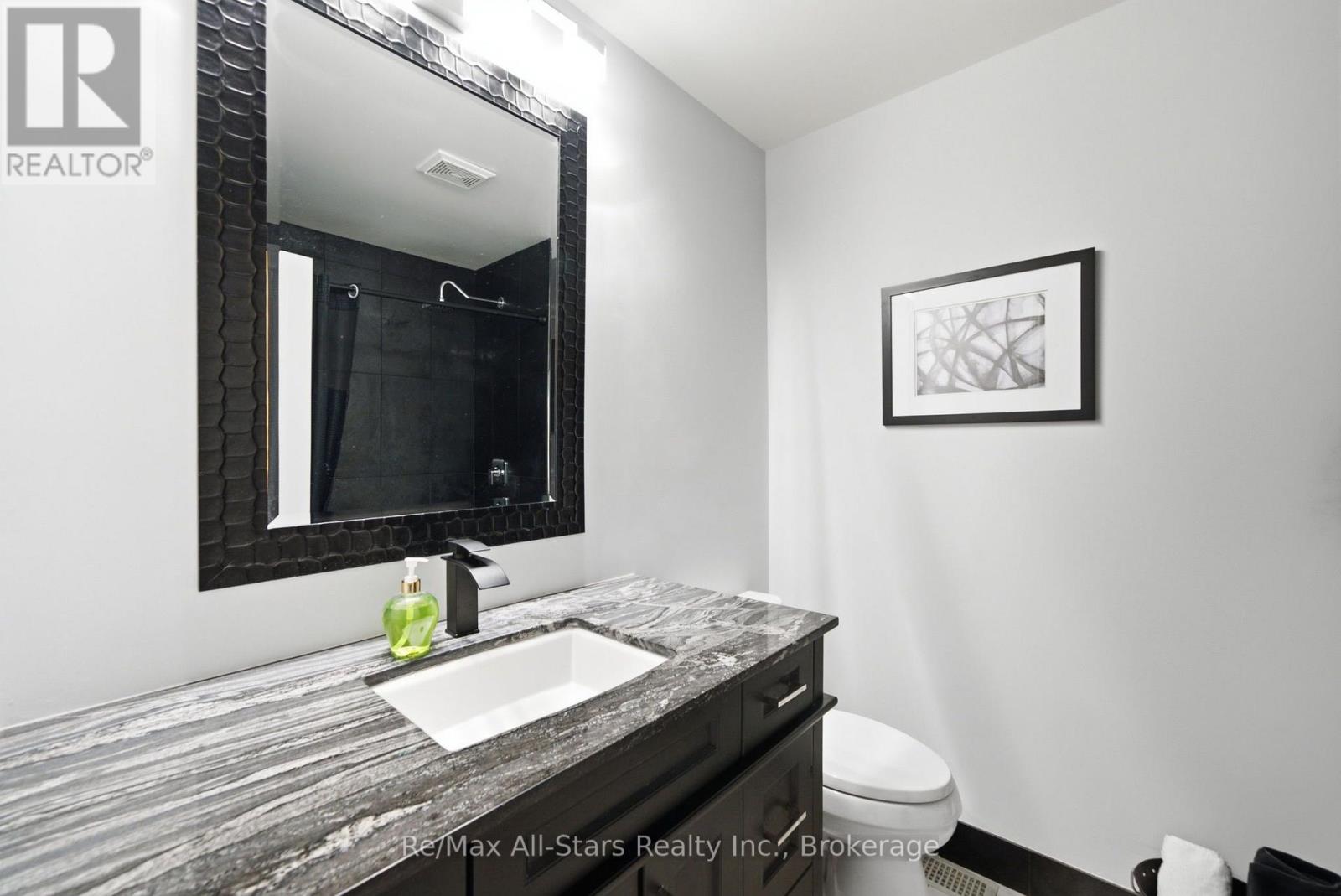 1781 SCUGOG STREET - 31