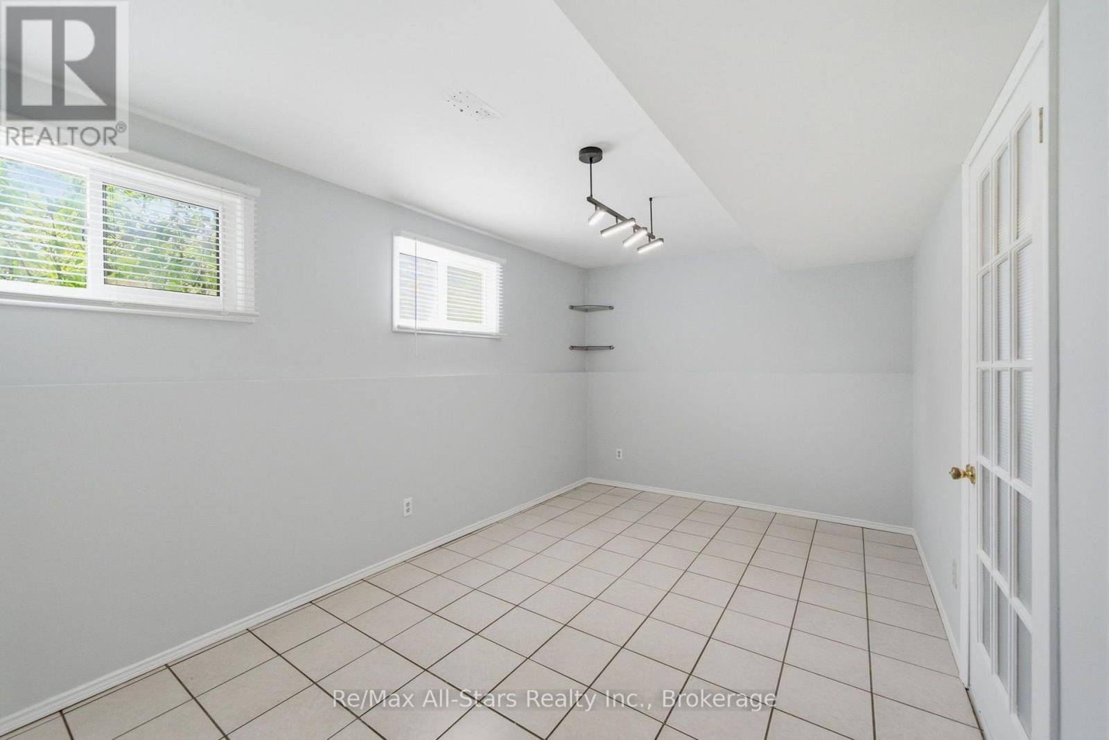 1781 SCUGOG STREET - 42