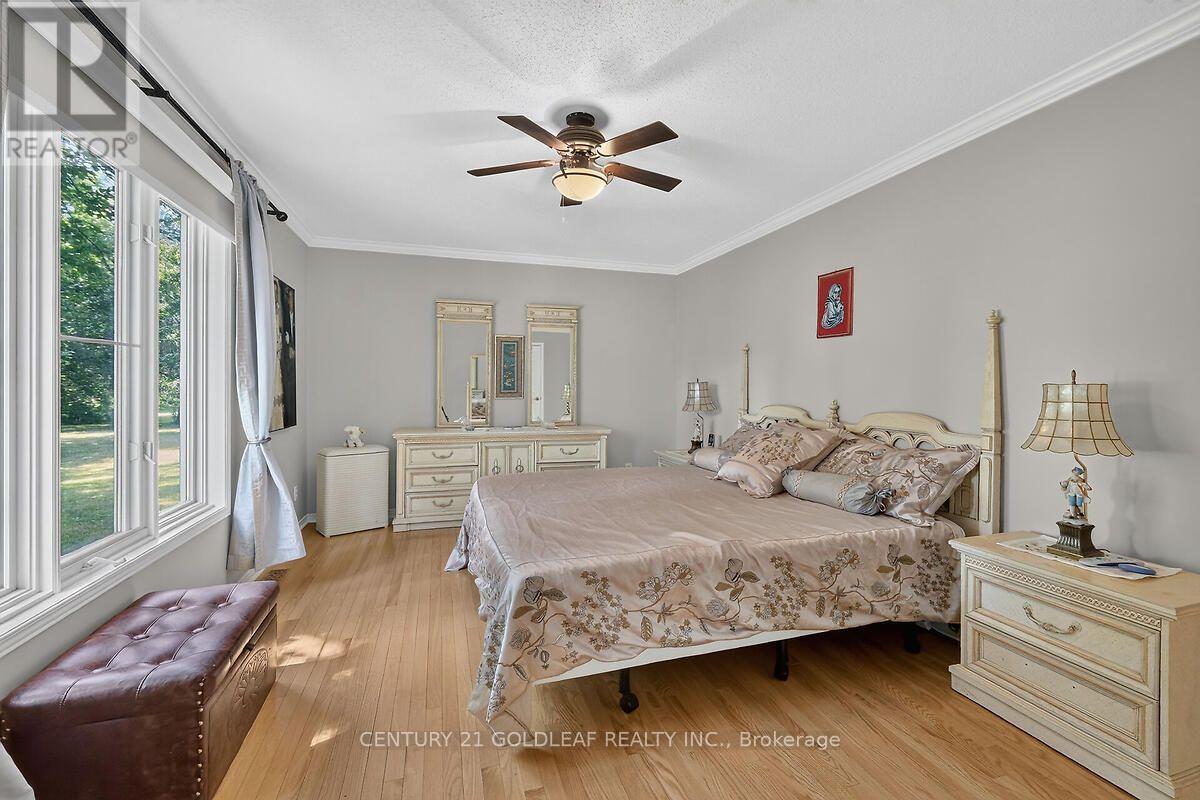 2936 TURQUOISE CRESCENT - Image 24