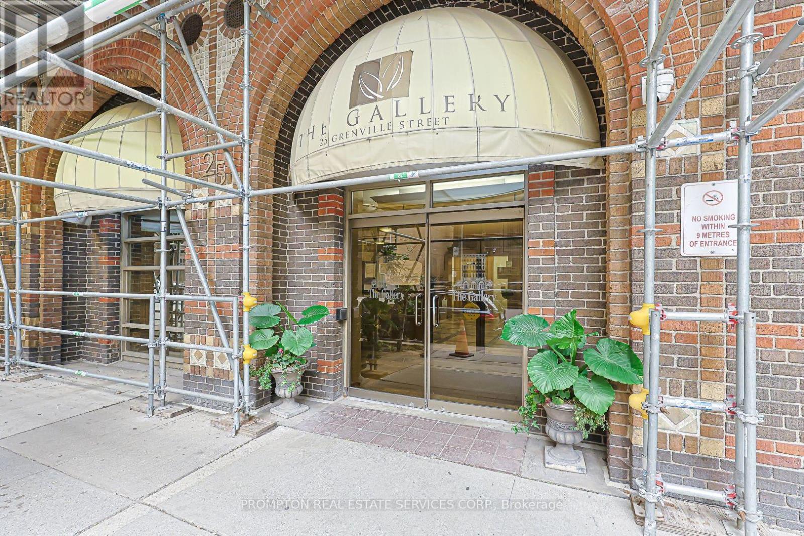 #1705 25 GRENVILLE STREET - 2