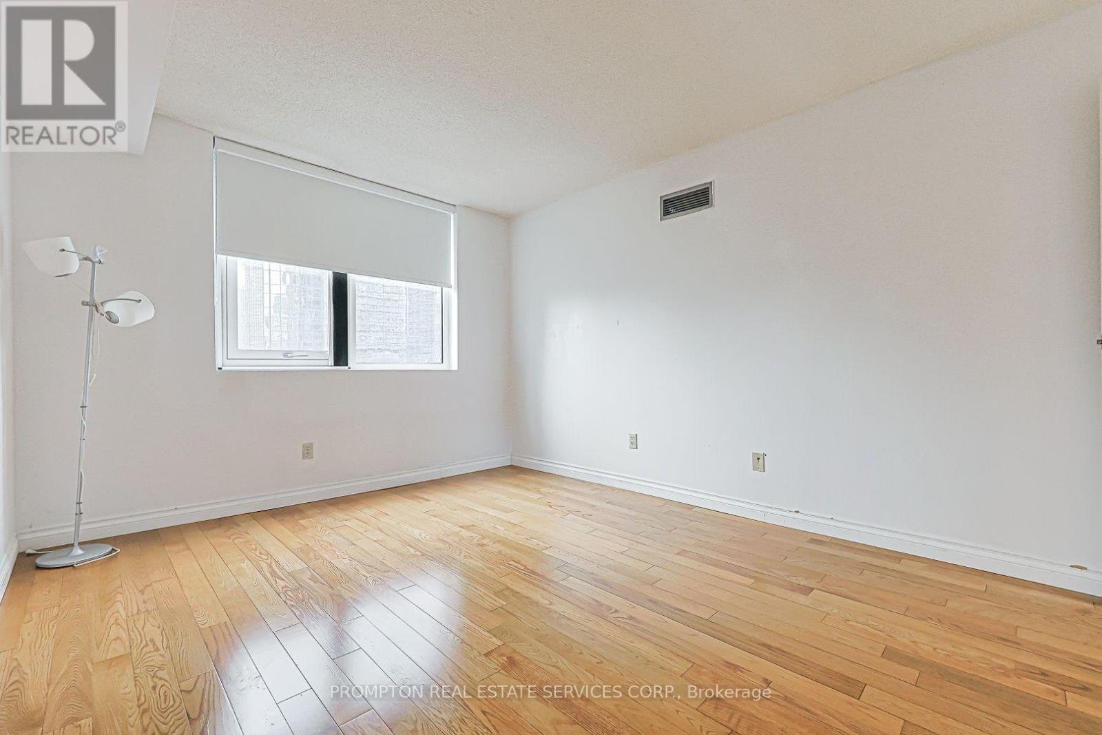 #1705 25 GRENVILLE STREET - 26