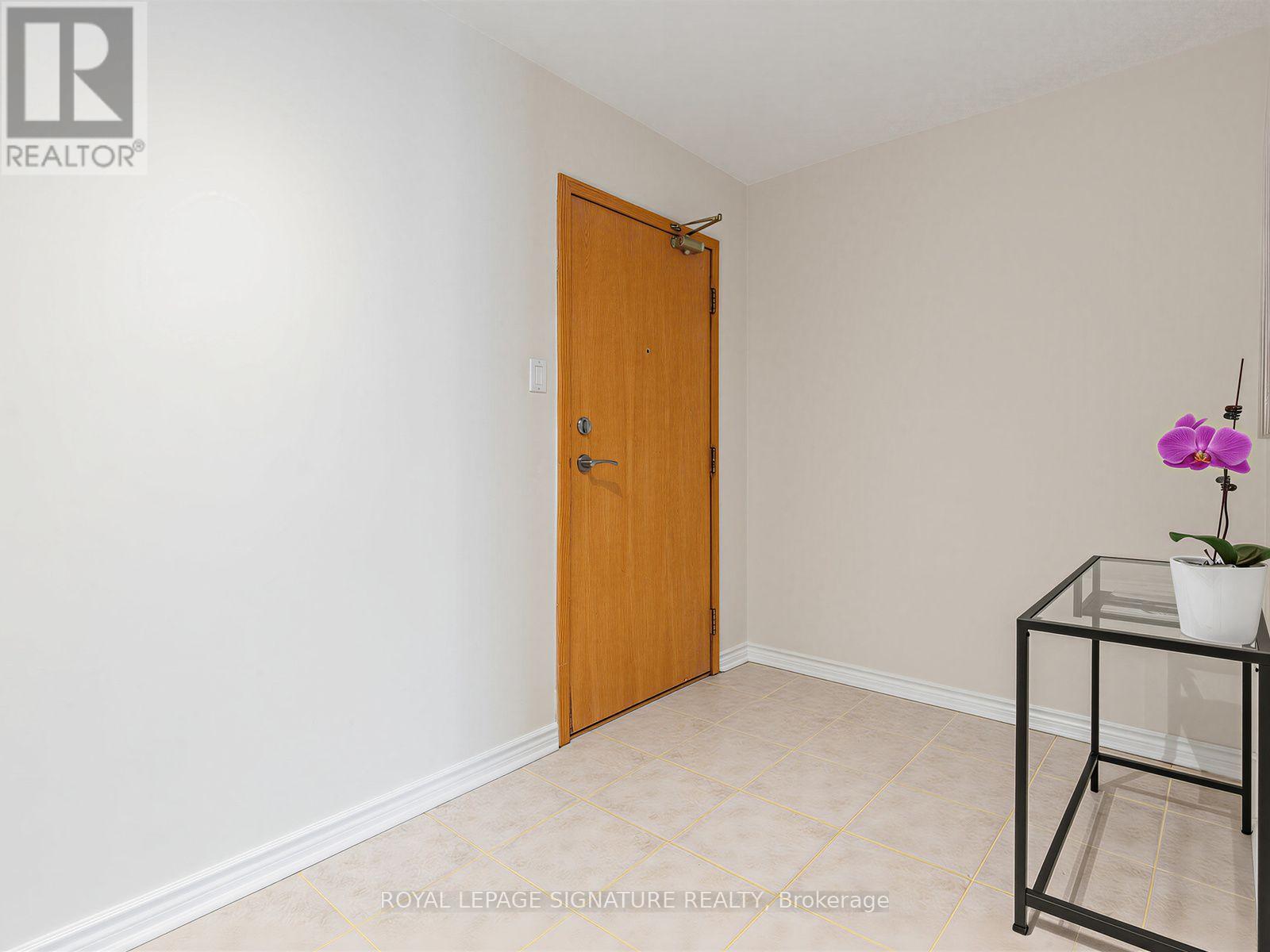 #2204 205 WYNFORD DRIVE - Image 26