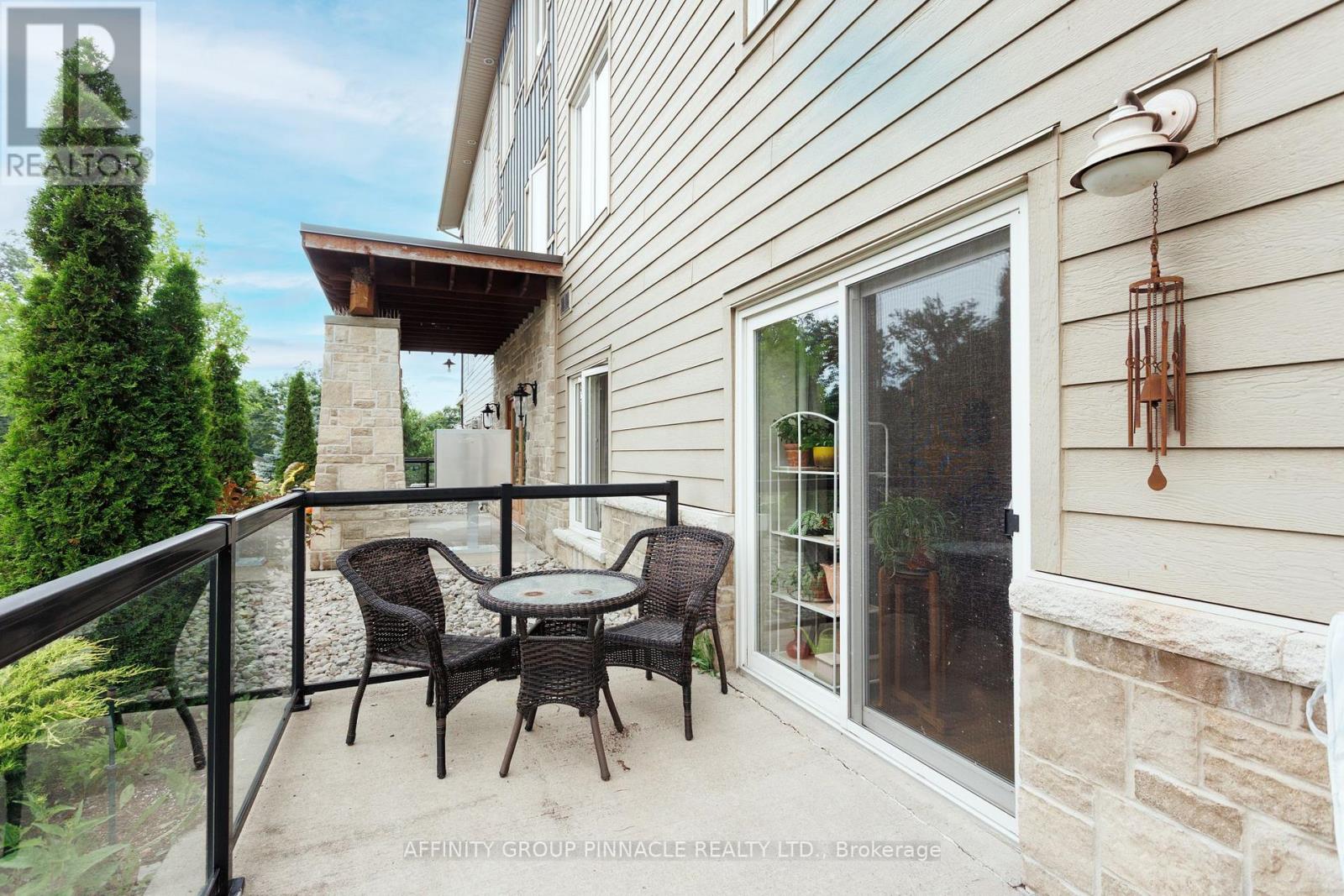 #105 94 FRANCIS STREET - 11