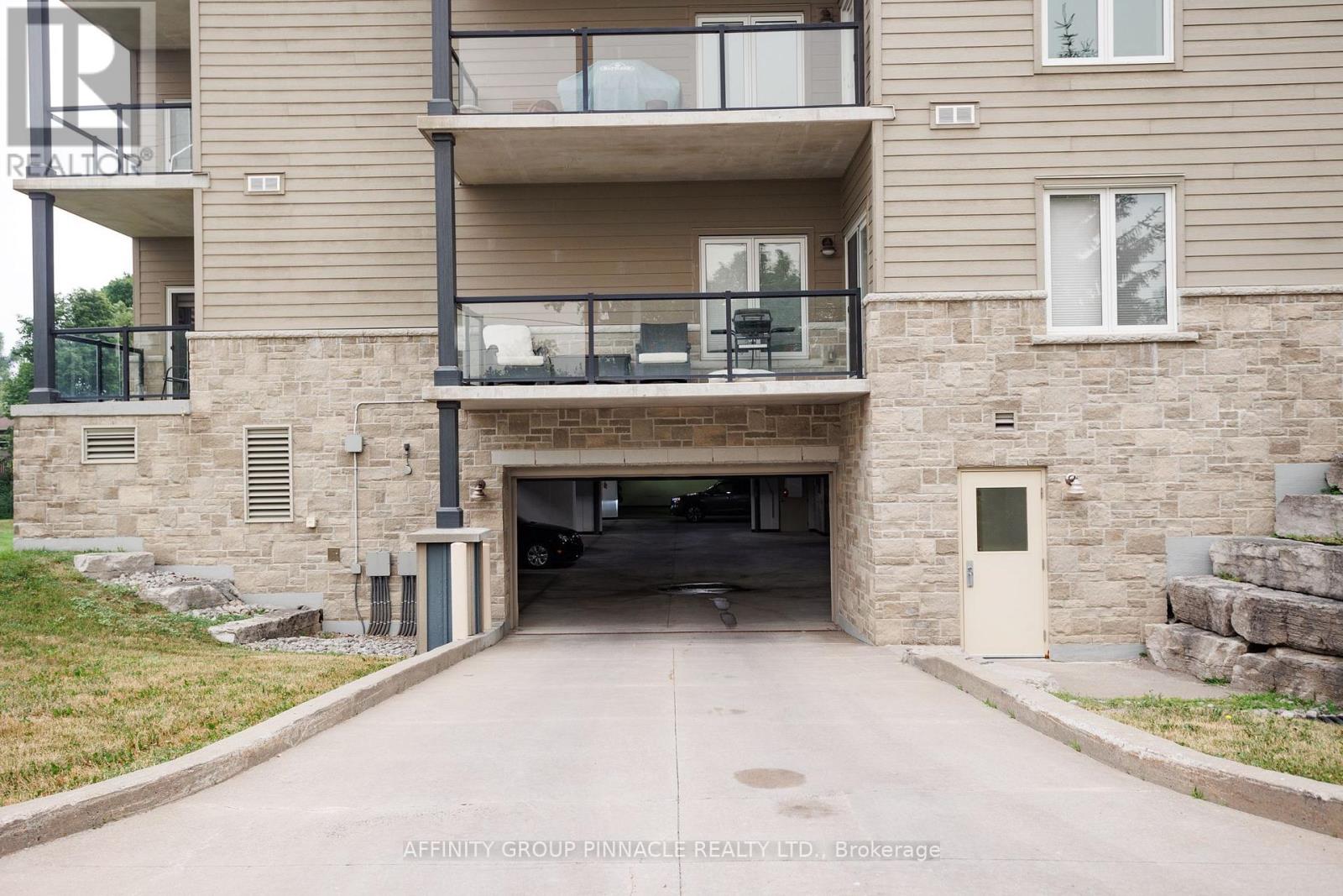 #105 94 FRANCIS STREET - Image 30