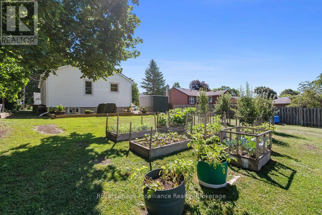 76 WRIGHT AVENUE - Image 31