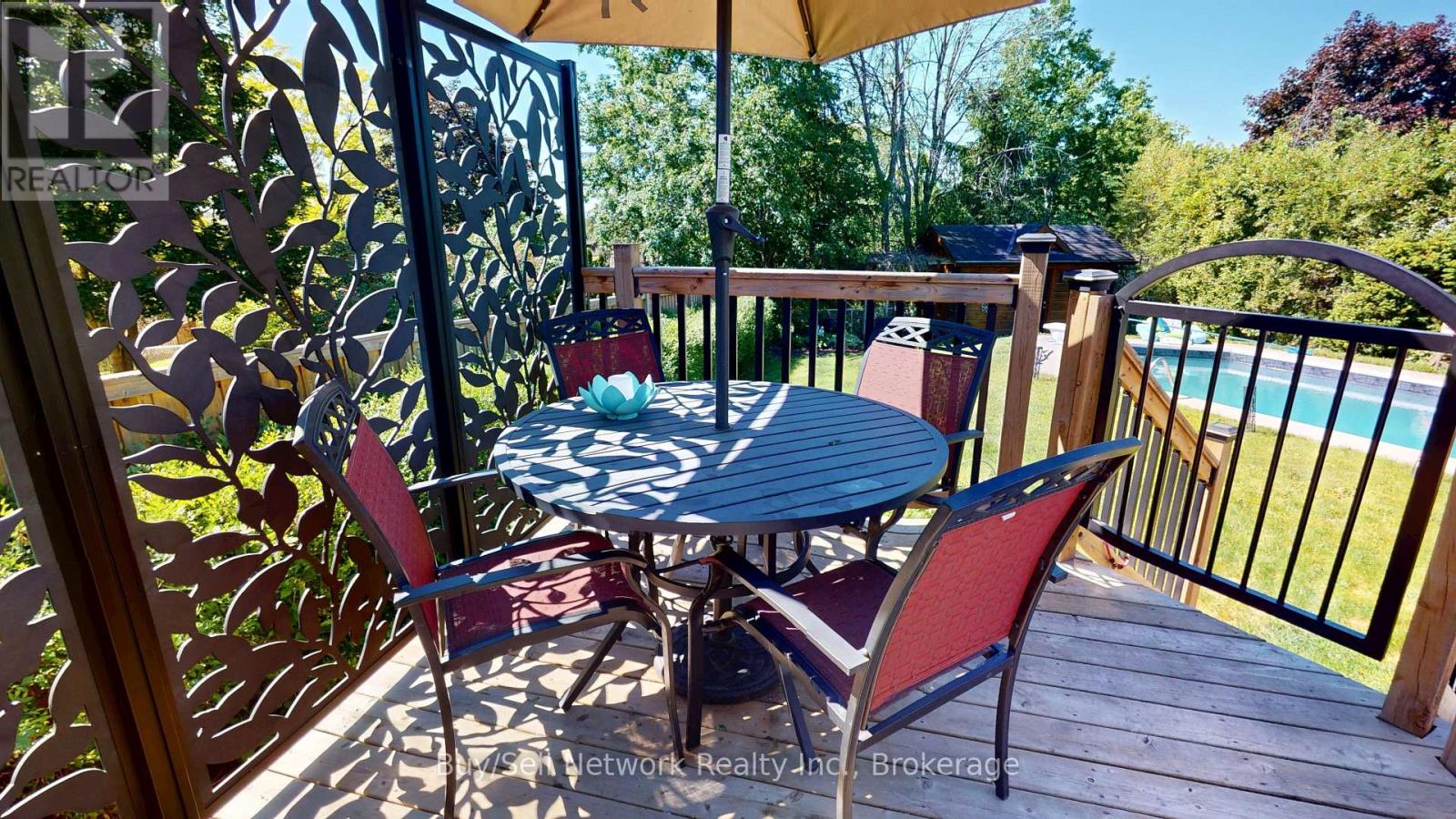 2504 IDYLLWOOD CRESCENT - 24